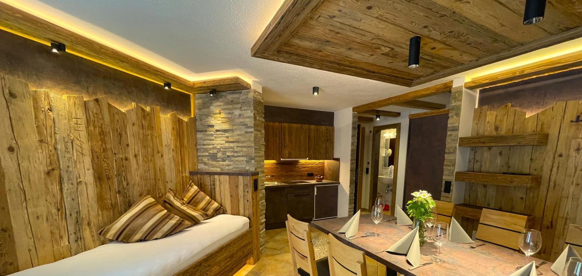 Garni Ida Hotel *